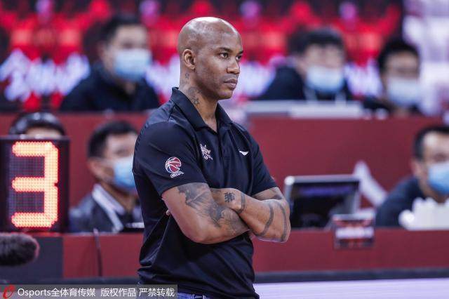 最后一张季后赛门票归属存疑 三选一谁能最终胜出